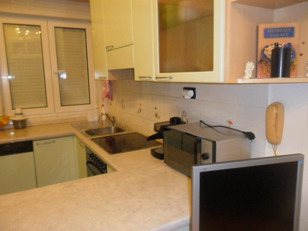 Apartment Toni Duće Pokój zdjęcie